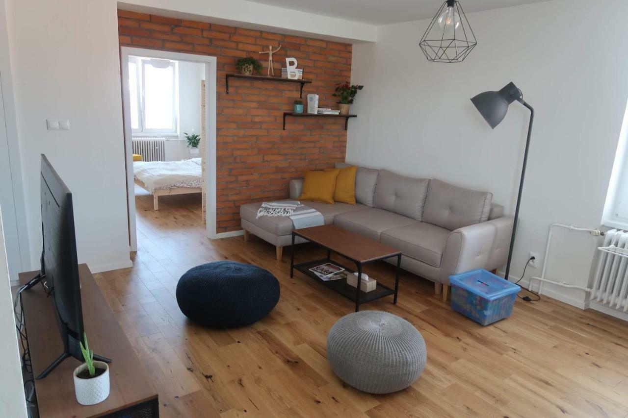 Hniezdo V Raji 1 - Luxurious Apartment 3 Min Walk To City Center Spišská Nová Ves Dış mekan fotoğraf